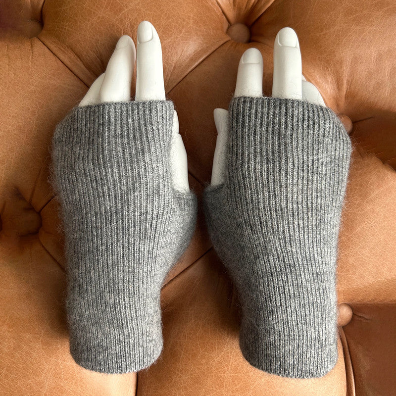 
                      
                        Cashmere Feel Acrylic Fingerless Wrist Gloves
                      
                    