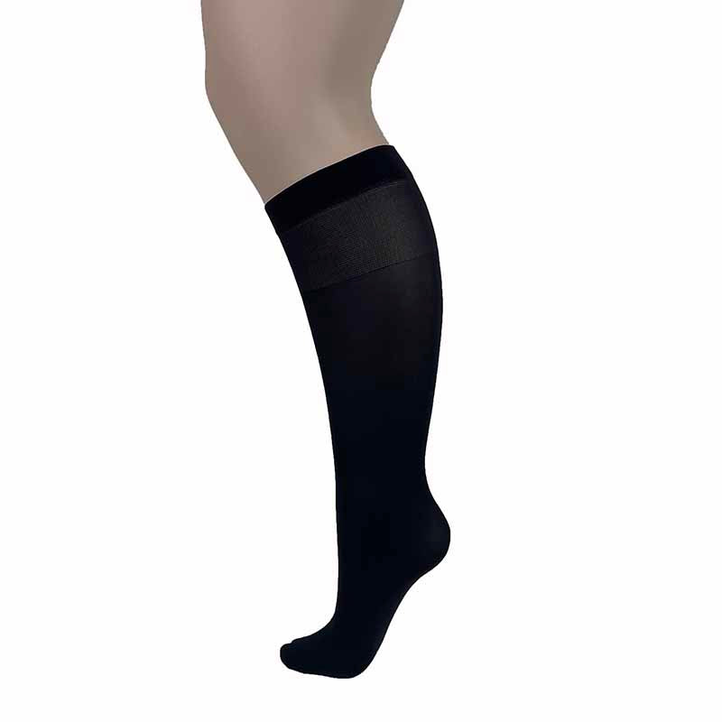 
                      
                        Pamela Mann 40 Denier Opaque Extra Wide Comfort Top Knee Highs
                      
                    