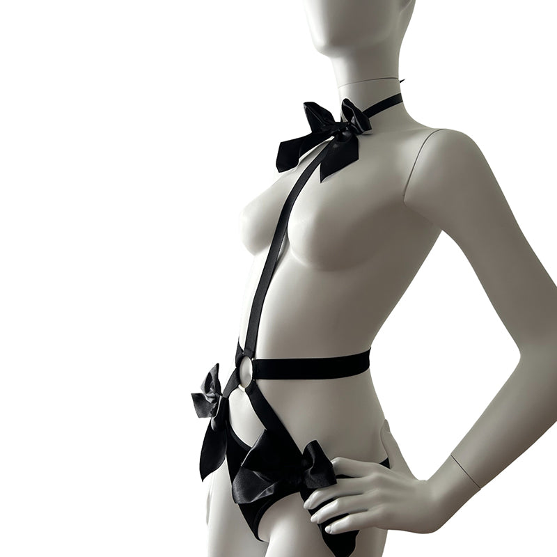 
                      
                        COCKTAIL Satin Straps And Bow Ouvert Bodysuit
                      
                    