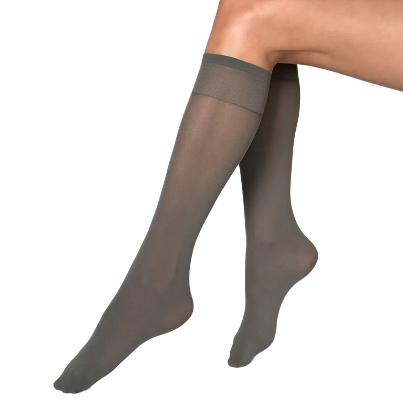 
                      
                        Veneziana Katrin 40 Denier Knee High Socks
                      
                    