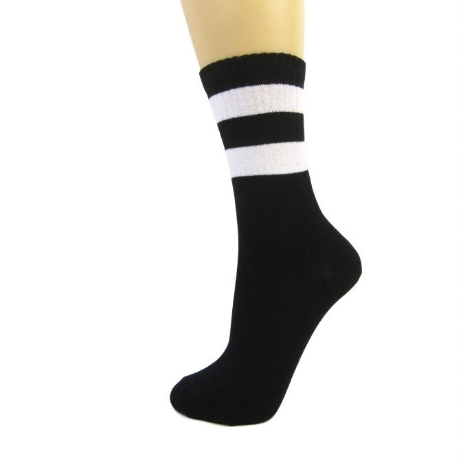 Two Stripe Athletic Style Ankle Socks - Leggsbeautiful